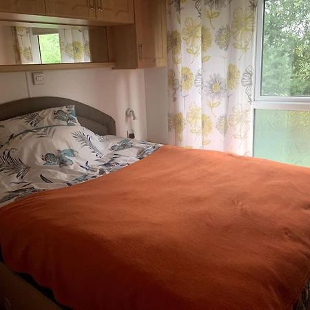 Domek Holenderski Jasnotka Golubie Esterno foto