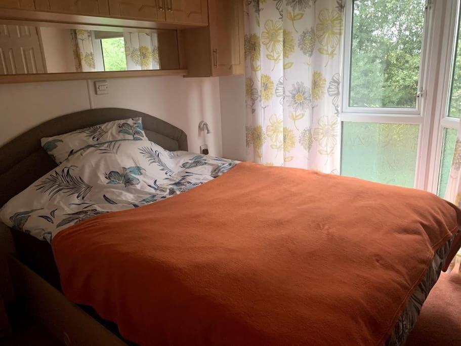 Domek Holenderski Jasnotka Golubie Esterno foto